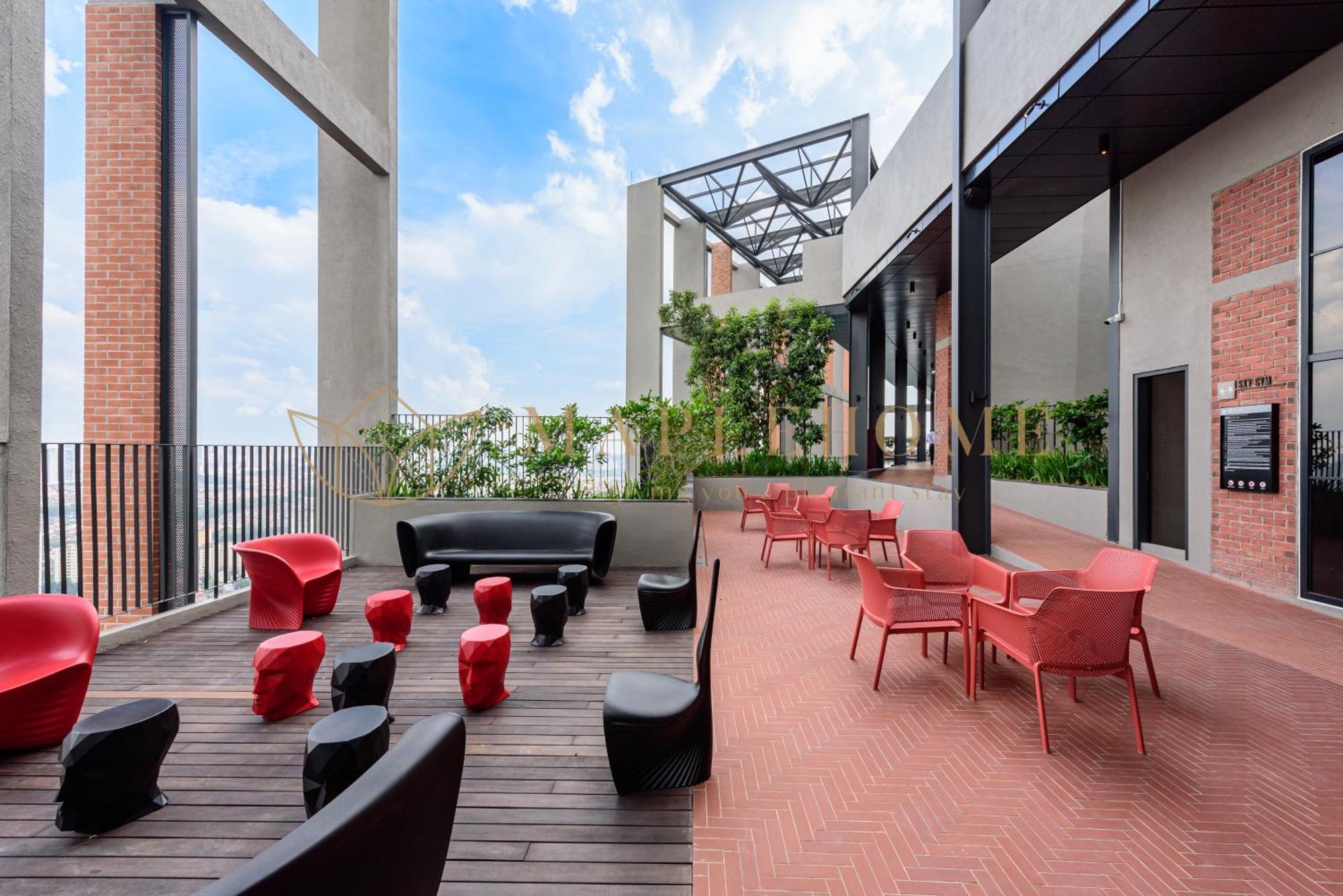 Millerz Square Premier Apartment